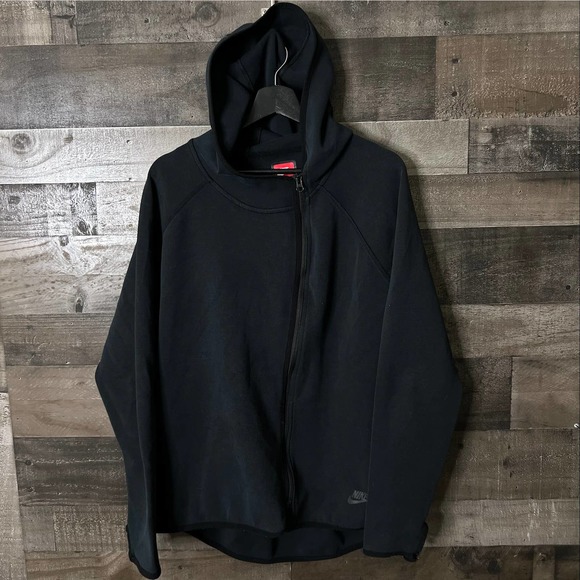 SOLD Nike Tech Fleece Cape Womens 2X - Picture 1 of 2